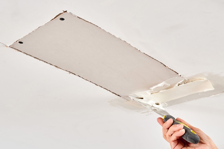 How to Replace Moldy Drywall